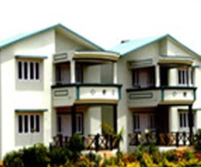 Kings Crown Resort